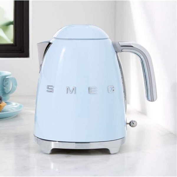 ⁦كاتيل كهربائي سميج لبني – 1.7 لتر – 2400 وات – SMEG – KLF03PBEU⁩ - الصورة ⁦2⁩