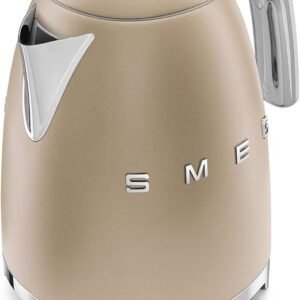 غلاية ريترو مميزة من سميج، 1.7 لتر، 7 أكواب، 2400 وات، ذهبي مطفي