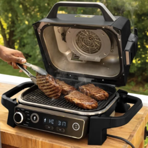 شواية كهربائية للشواء والتدخين من نينجا وودفاير – 7 في 1 – رمادي – 2400 واط – OG701